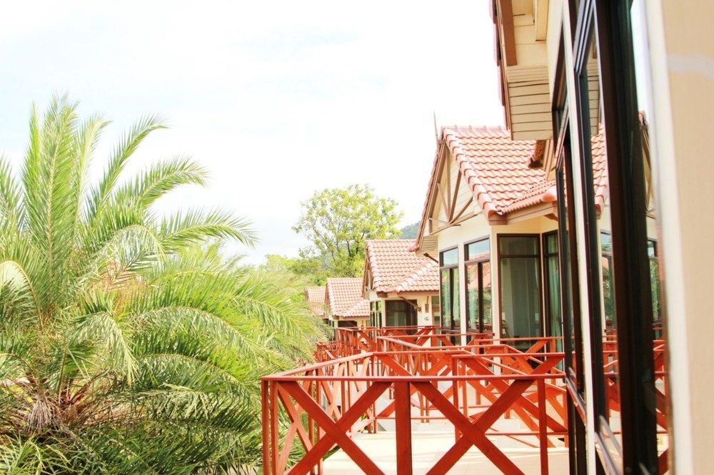 Thongsathit Hill Resort Khao Yai Nong Nam Daeng Экстерьер фото